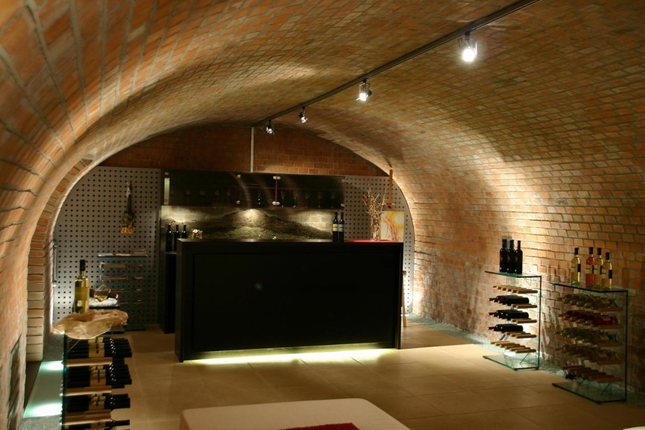 Winzerhof Michael Gartner Bed & Breakfast Illmitz Luaran gambar