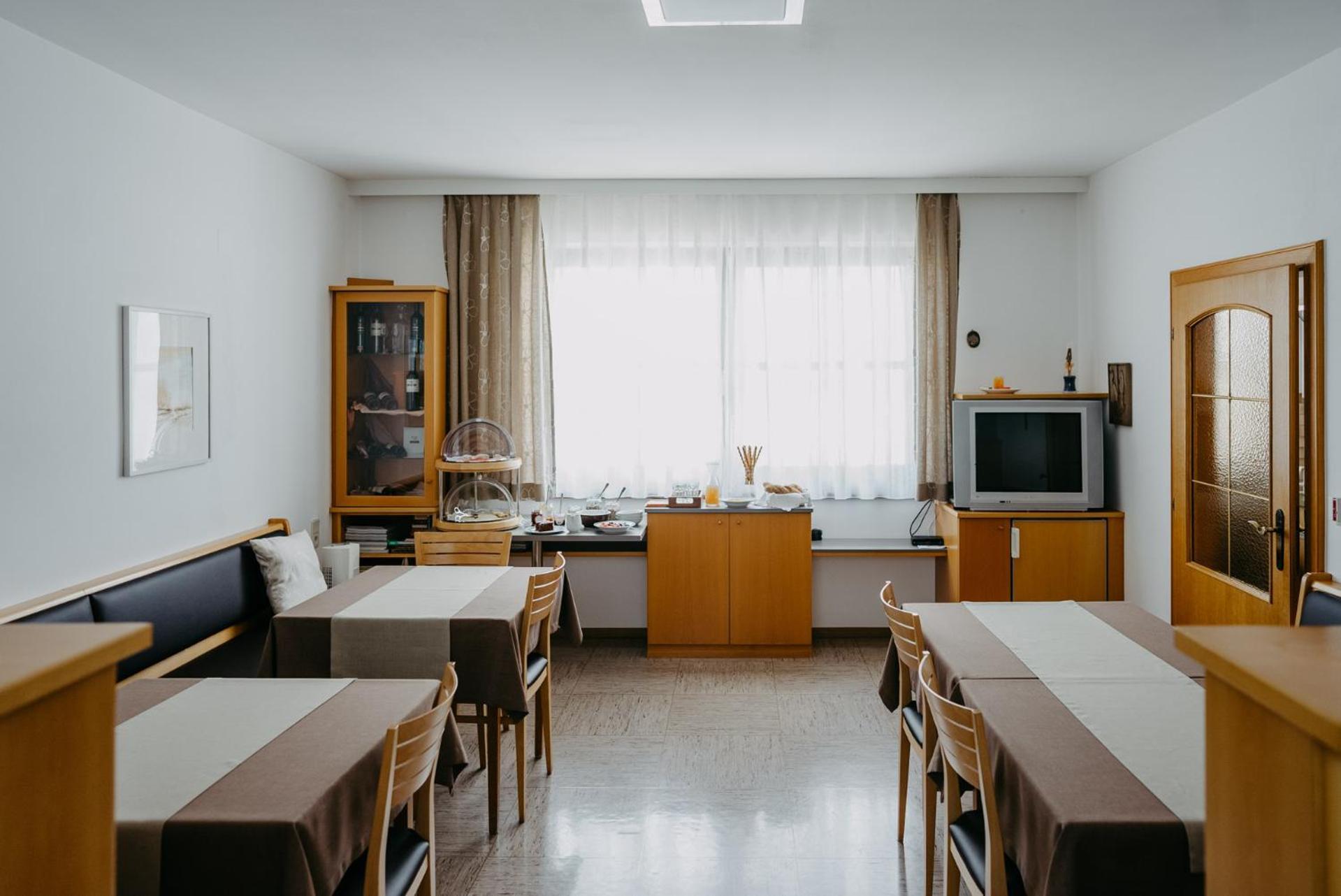 Winzerhof Michael Gartner Bed & Breakfast Illmitz Luaran gambar